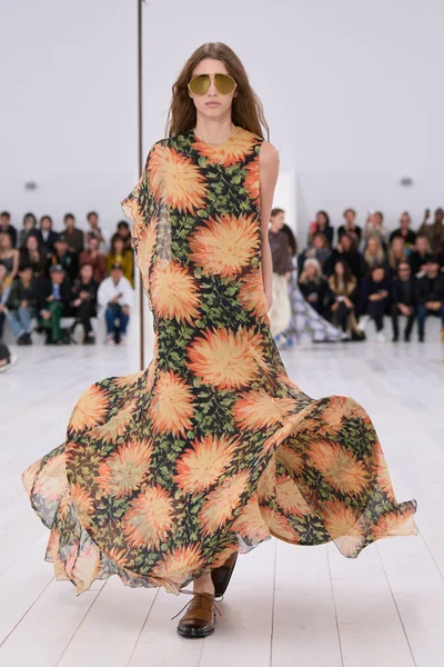 Look 42